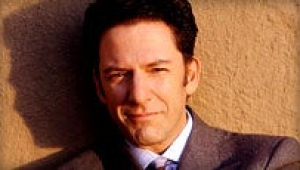 Image of John Pizzarelli